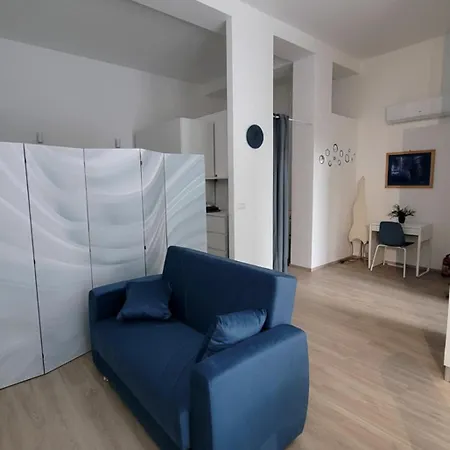 Апартаменты La Mandronia Loft